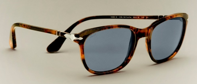 Moje Iskustvo sa Persol naočarima: Elegancija koja traje!